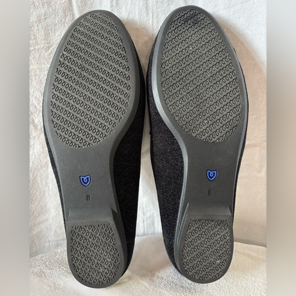 Rothy's Black ReVelvet Mules with Gold Horsebit Detail size 8 - Picture 7 of 8